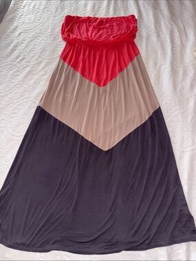 The Hanger Gently Loved Colorblock Maxi Dress in Orange, Tan & Gray EUC XL